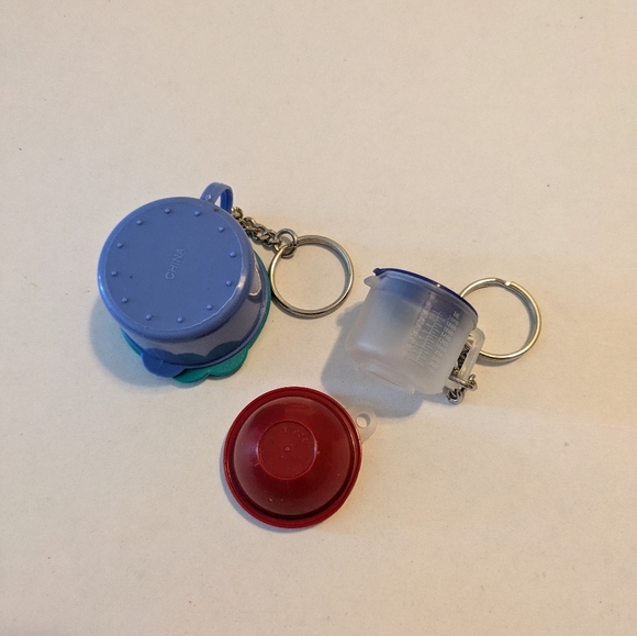 Tupperware Keychain Bundle - Picture 2 of 2